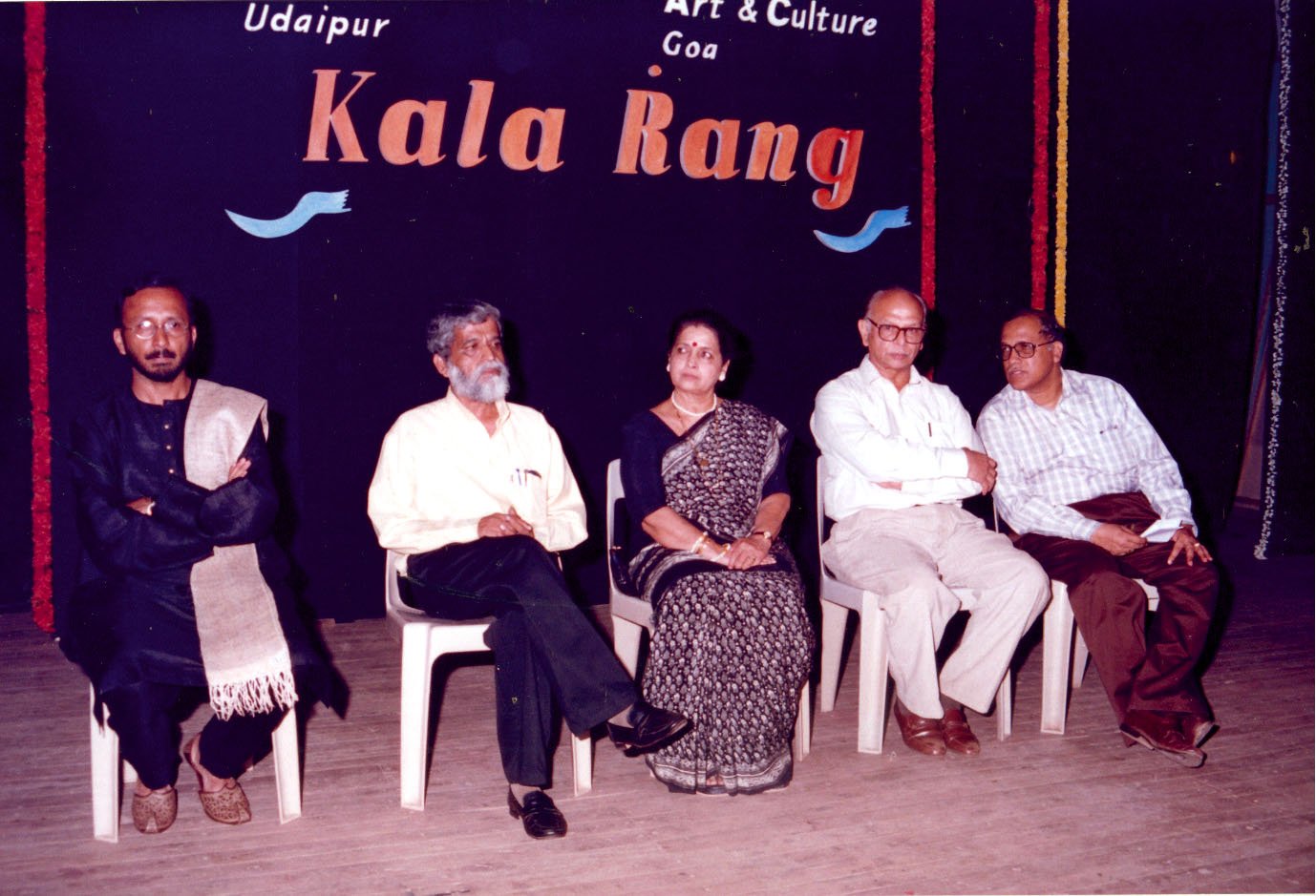 010_2002_Kalarang_inug by_CM Shri Pratapsing Rane, Ashalata Wabgaonkar