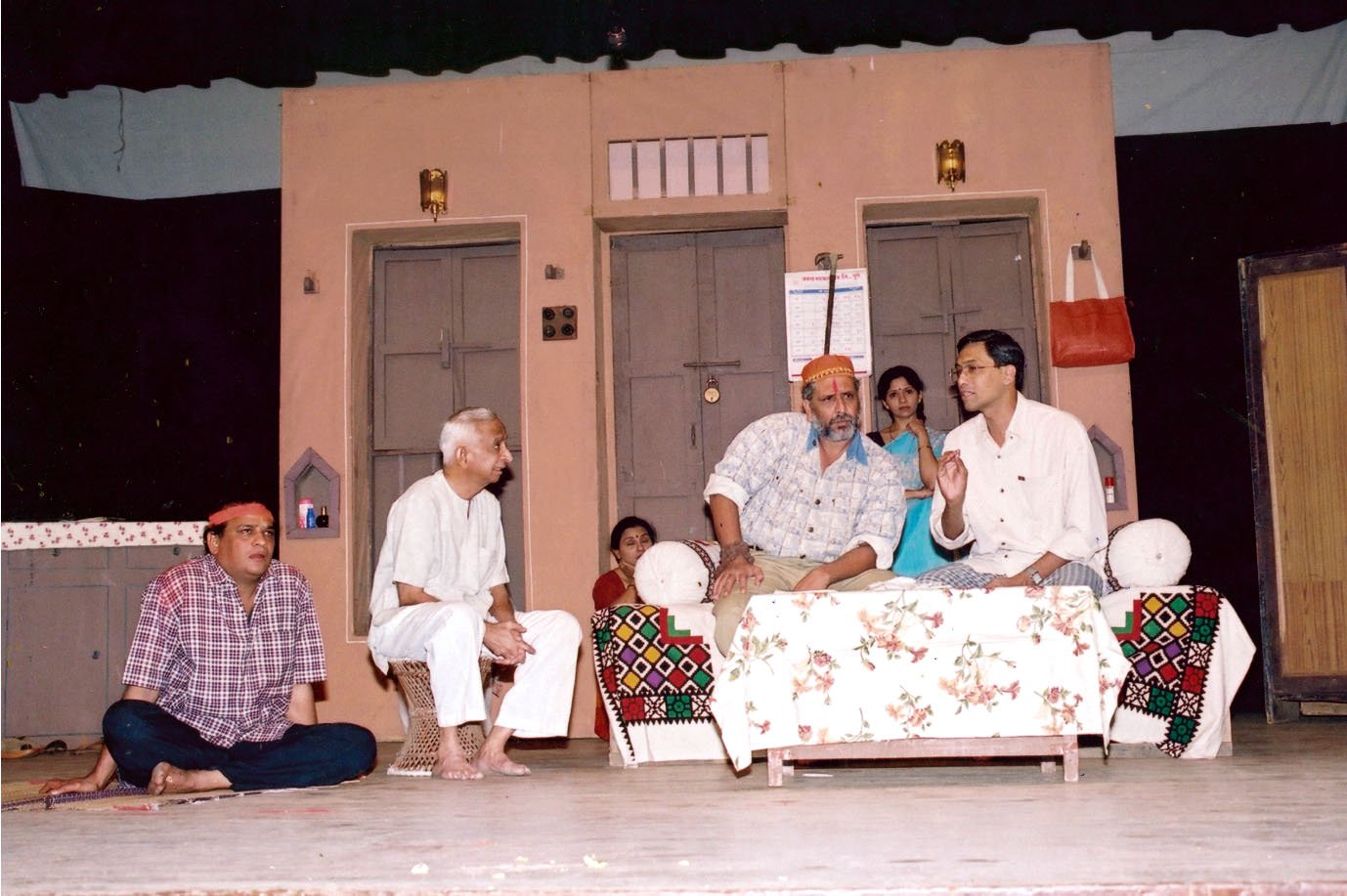 018_2004_Marathi Play Shobha Yatra by Avishkar . hema Adhikari, Ajit Bahure, Vijay Kenkre