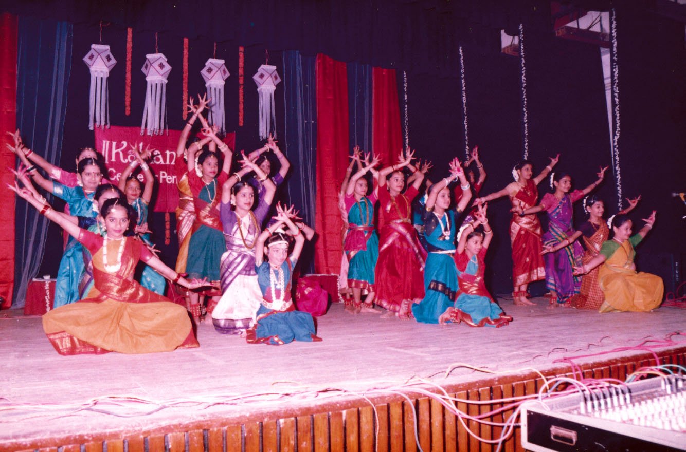 065_Bharatnatyam Students performing